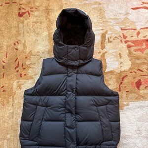 lululemon athletica Black Puffer Vest